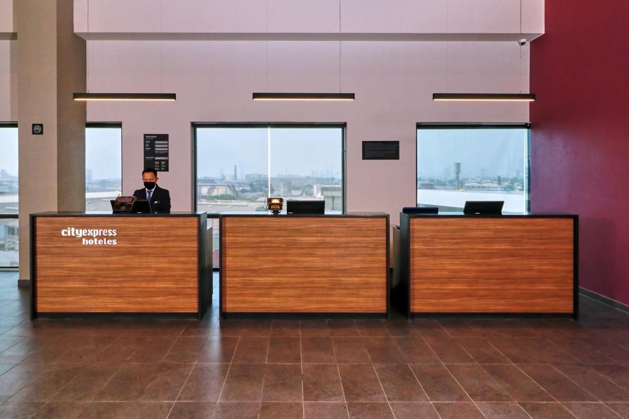 City Express By Marriott Monterrey Universidad Exteriör bild
